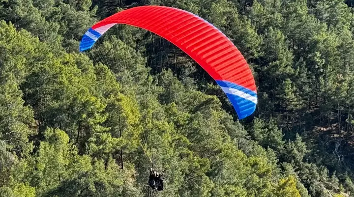 weFLY tandem paraglider in flight